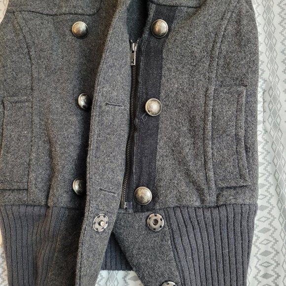 Community hooded wool vest.  Size S. - Picture 2 of 15